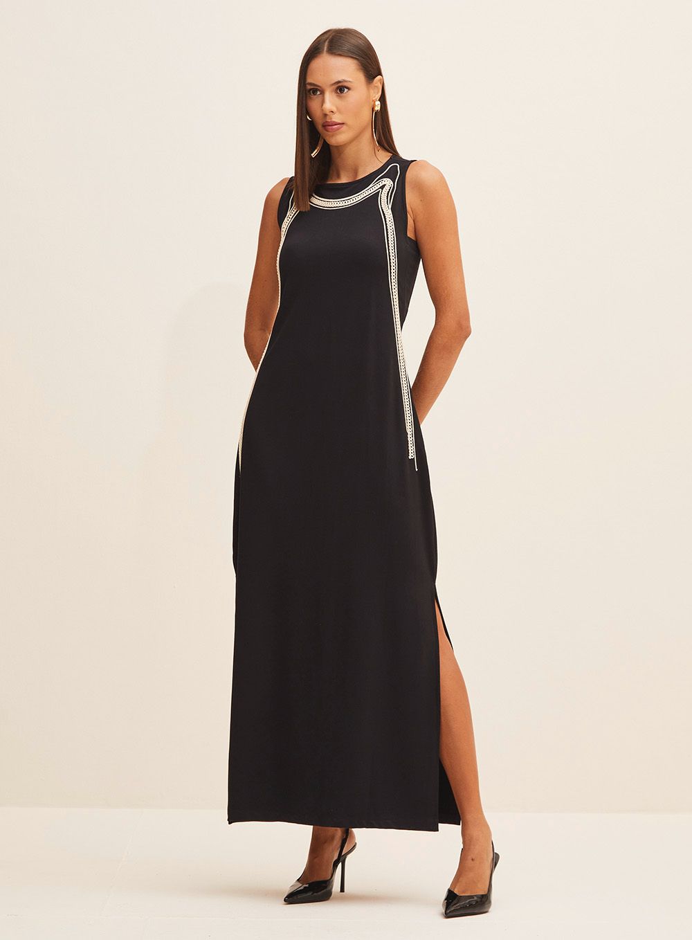 Vestido Longo com Bordado FORUM