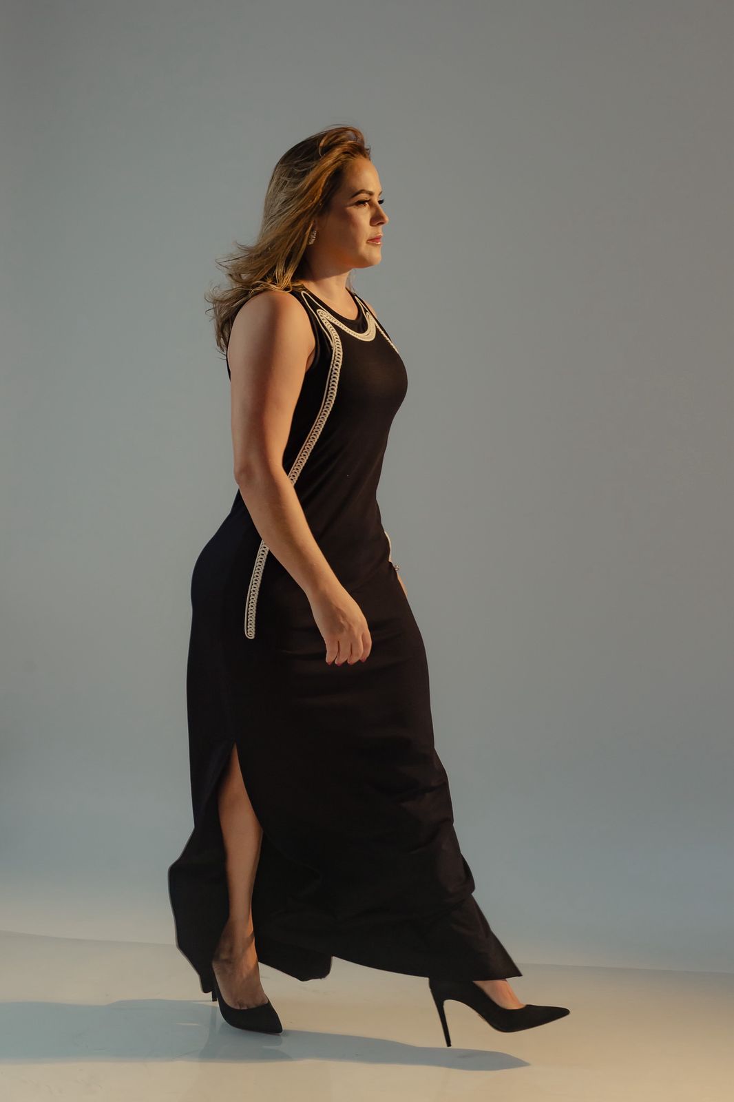Vestido Longo com Bordado FORUM
