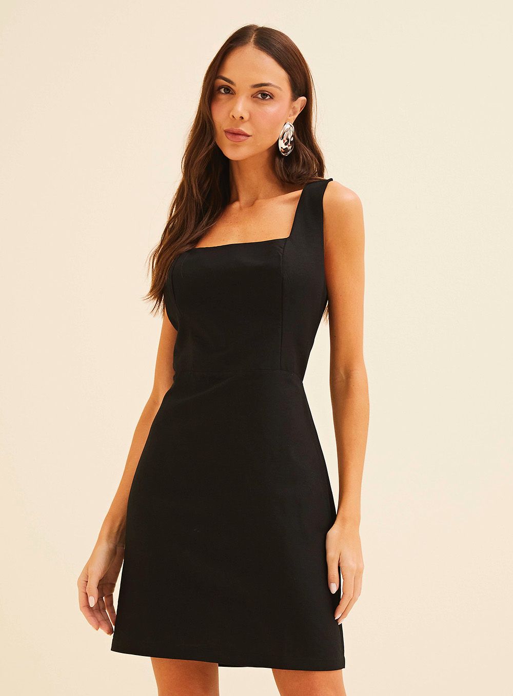 Vestido Amplo Curto Em Linho Forum