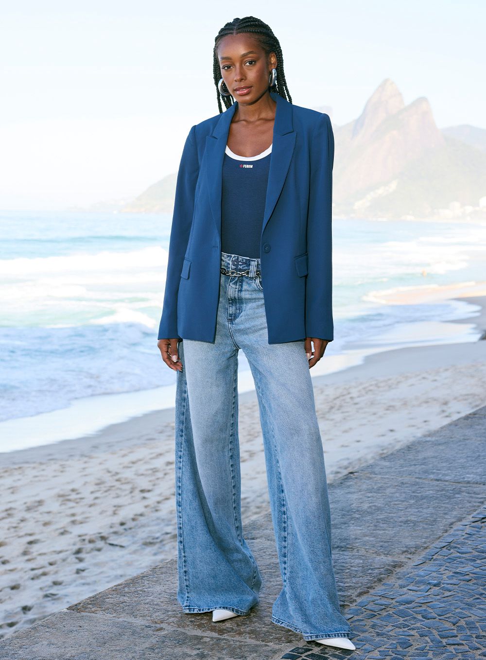 Blazer Feminino Alfaiataria Acinturado Forum Azul Marinho